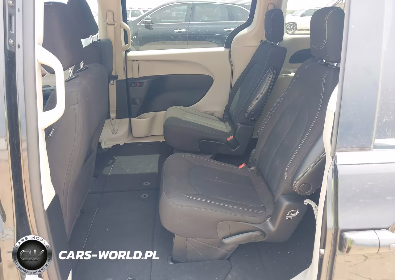2023 Chrysler Voyager Lx VIN:2C4RC1CG6PR619912 - 8