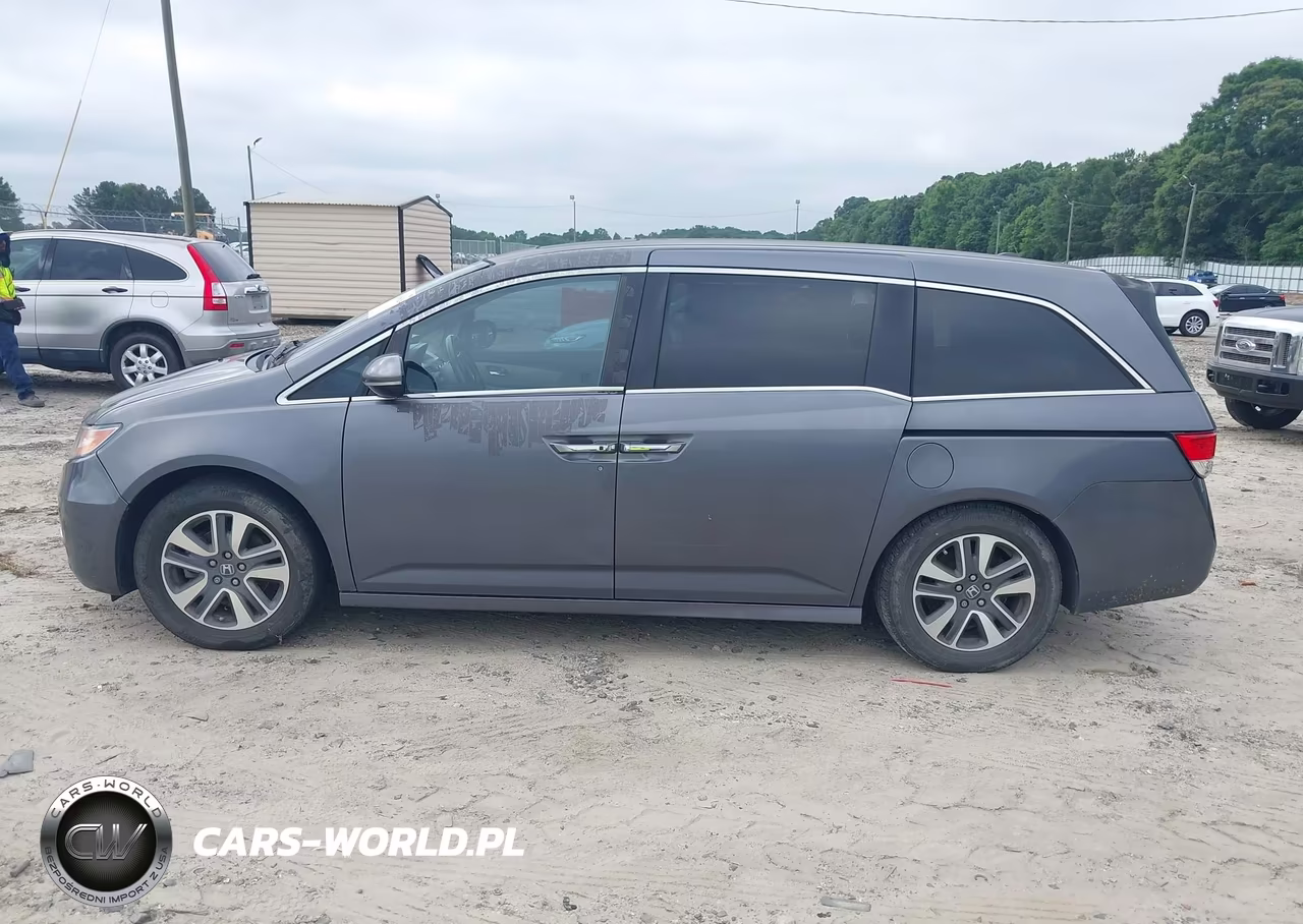 2016 Honda Odyssey Touring-Touring Elite VIN:5FNRL5H96GB070502 - 14