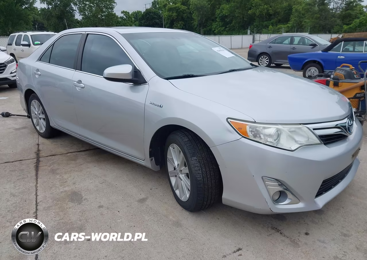 2012 Toyota Camry Hybrid Xle – zdjęcie 1 z 17