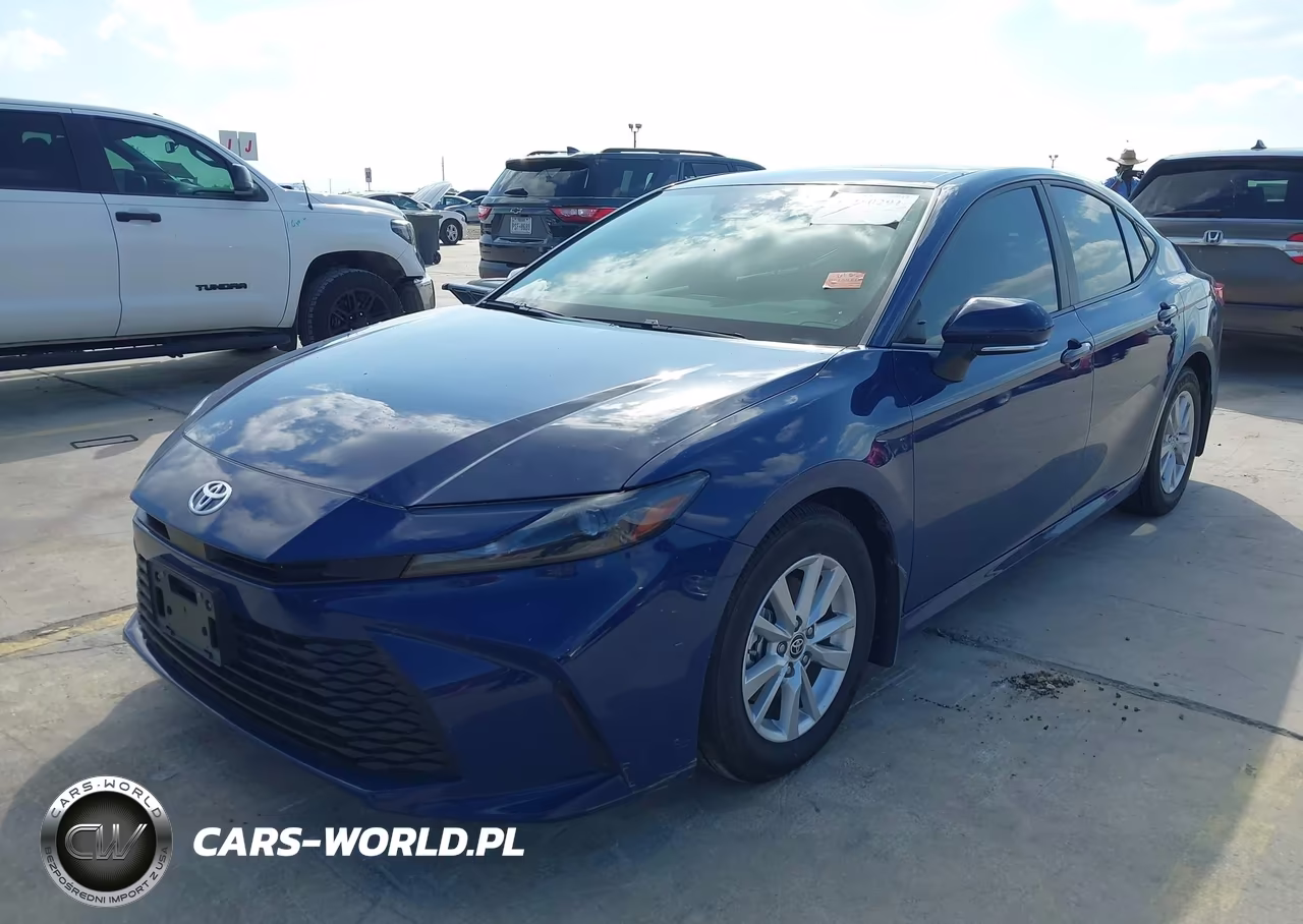 2025 Toyota Camry Le VIN:4T1DAACK0SU073250 - 2