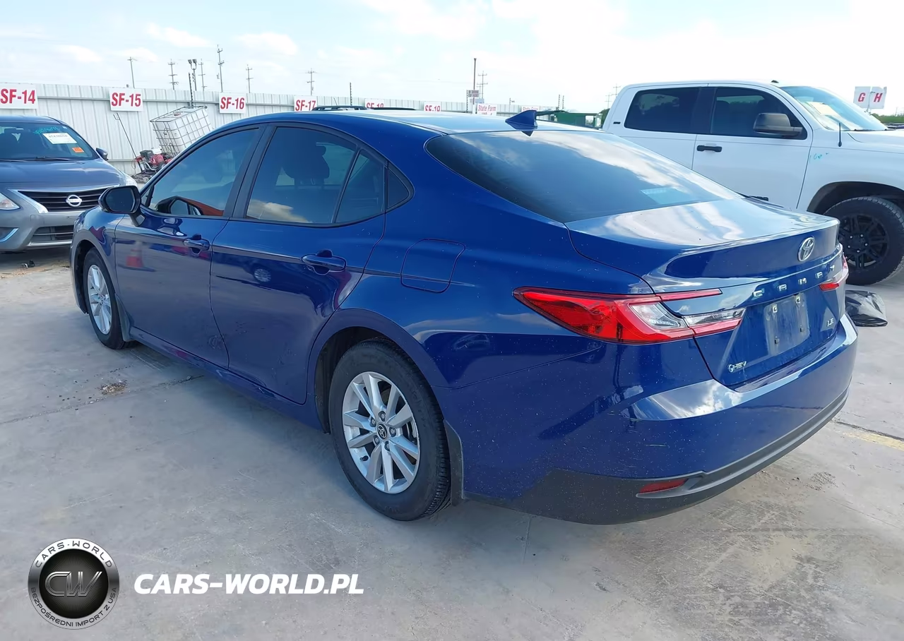 2025 Toyota Camry Le VIN:4T1DAACK0SU073250 - 3