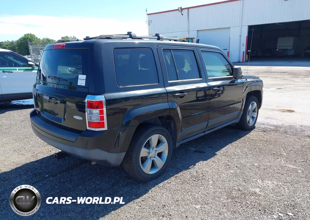 2014 Jeep Patriot Latitude VIN:1C4NJPFB6ED606665 - 4