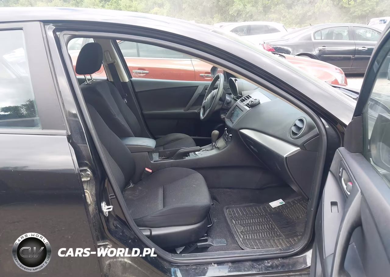 2012 Mazda Mazda3 I Sport VIN:JM1BL1UF7C1523681 - 5