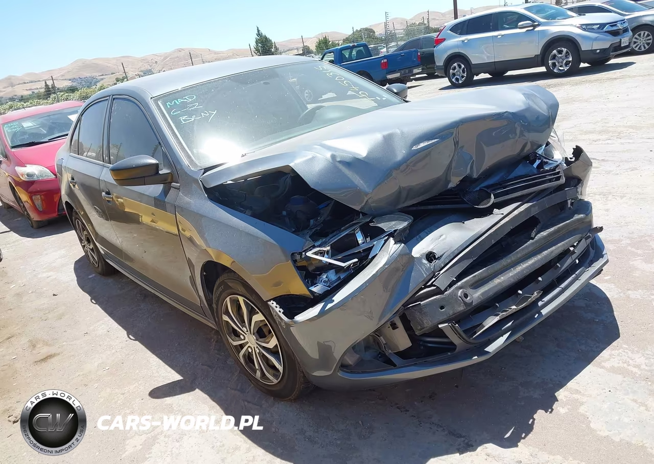 2014 Volkswagen Jetta 2.0L S – zdjęcie 1 z 11