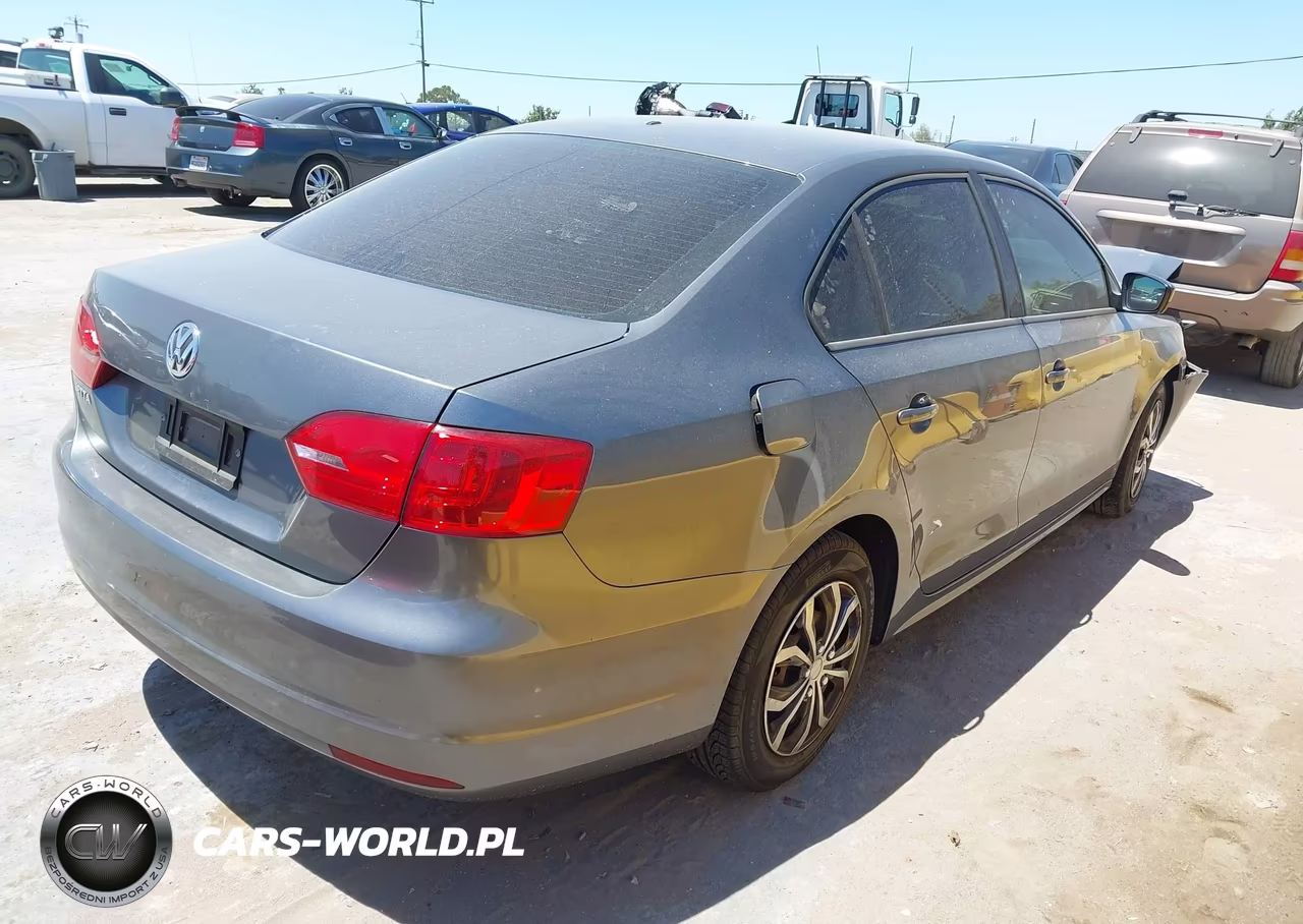 2014 Volkswagen Jetta 2.0L S VIN:3VW2K7AJ9EM314069 - 4
