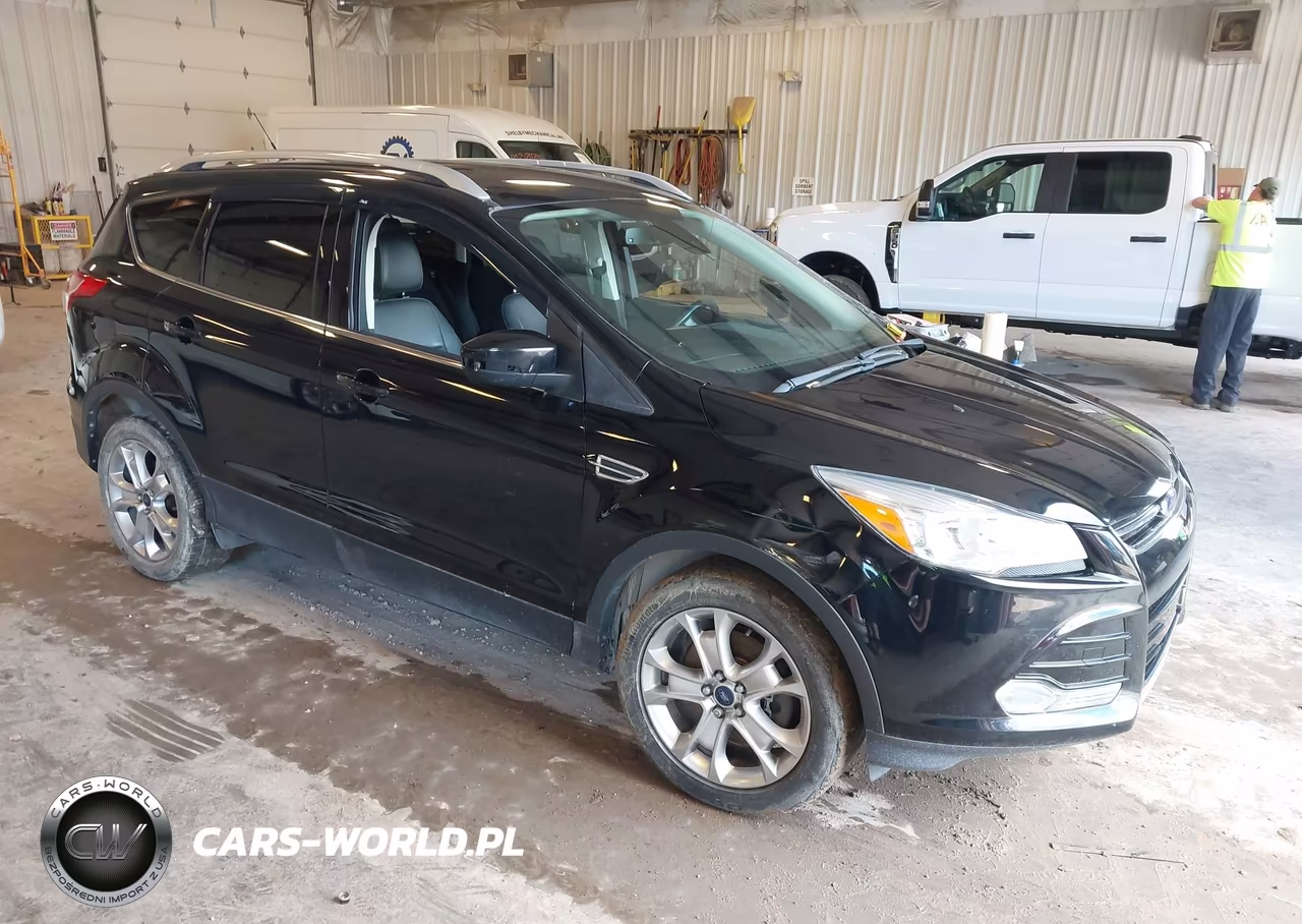 2016 Ford Escape Titanium – zdjęcie 1 z 16