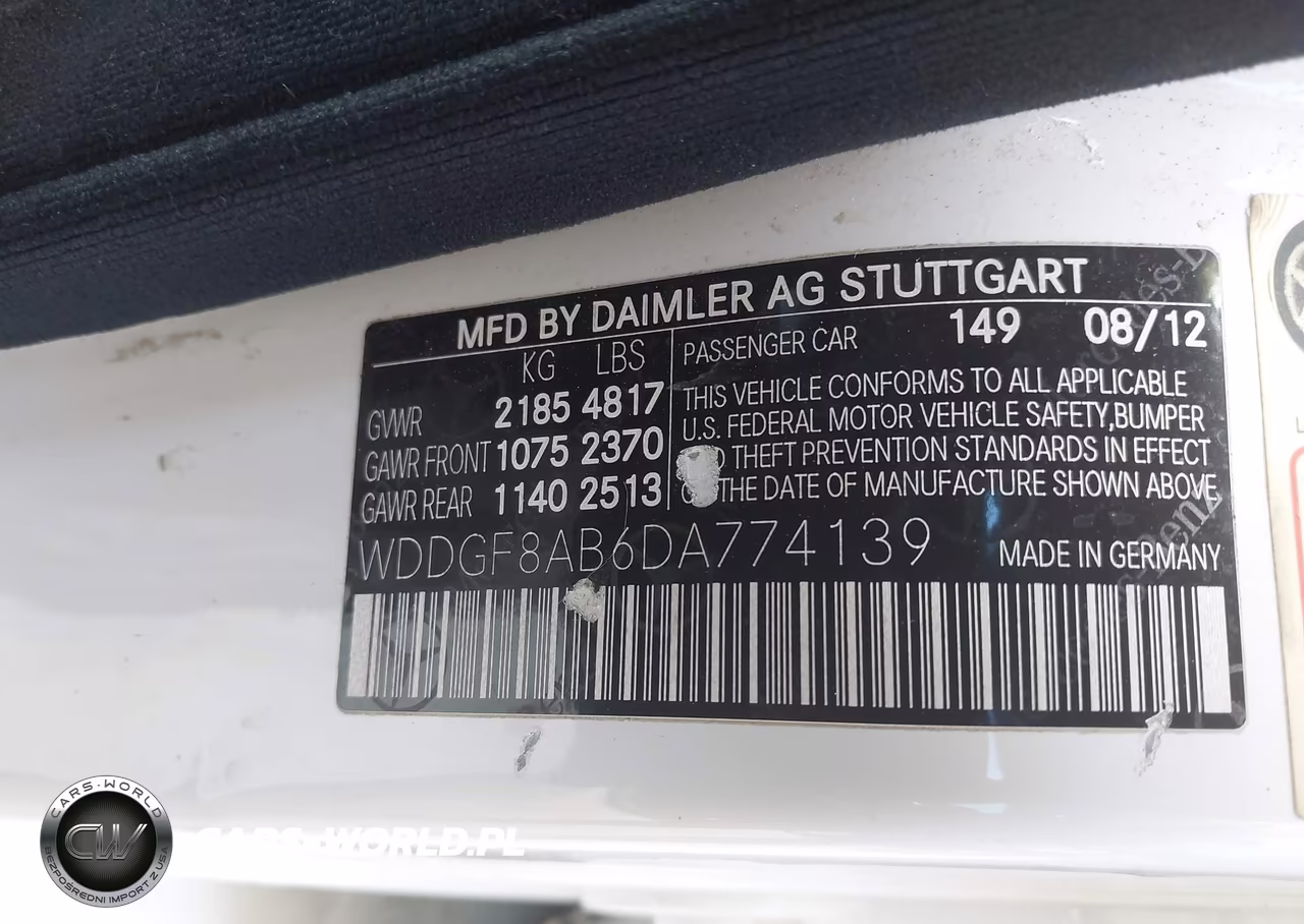 2013 Mercedes-Benz C 300 Sport 4Matic VIN:WDDGF8AB6DA774139 - 9