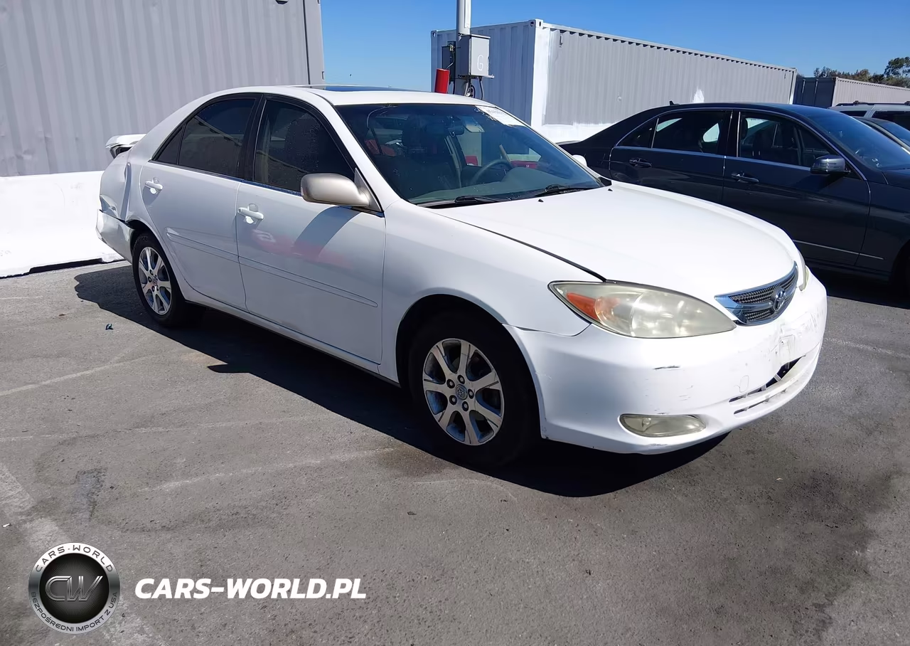 2004 Toyota Camry Le