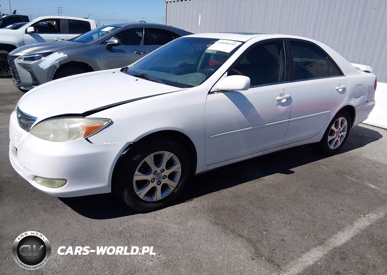 2004 Toyota Camry Le VIN:JTDBE32K140276929 - 2