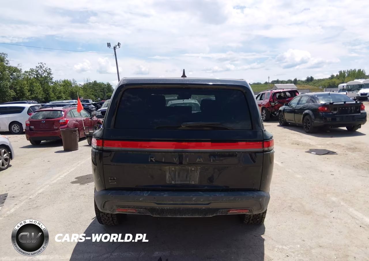 2026 Rivian R1S Dual Motor Max Pack-Performance Dual Motor Max Pack VIN:7PDSGCBA3TN079143 - 16
