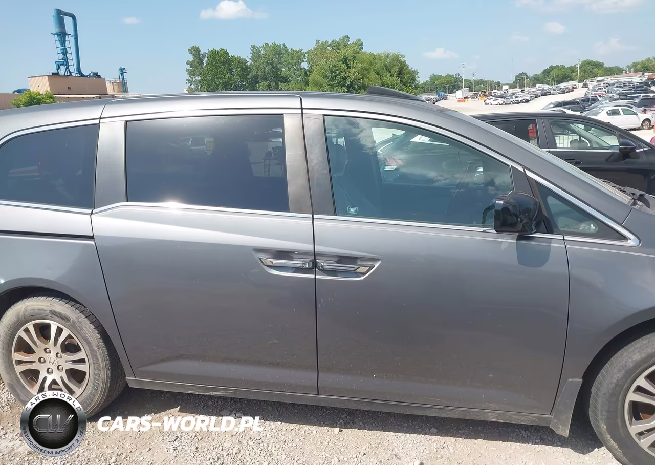 2011 Honda Odyssey Ex-L VIN:5FNRL5H63BB085392 - 13