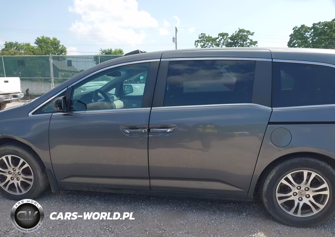 2011 Honda Odyssey Ex-L VIN:5FNRL5H63BB085392 - 14