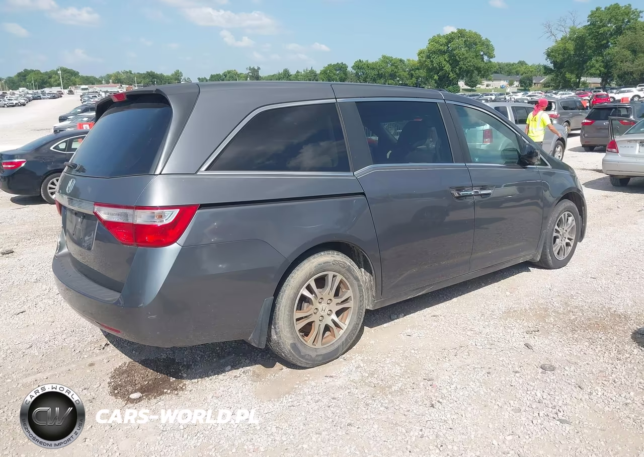 2011 Honda Odyssey Ex-L VIN:5FNRL5H63BB085392 - 4