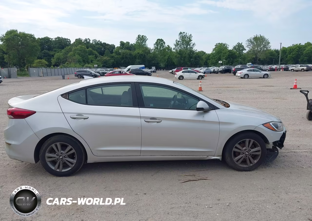 2017 Hyundai Elantra Se VIN:5NPD84LF4HH009199 - 13