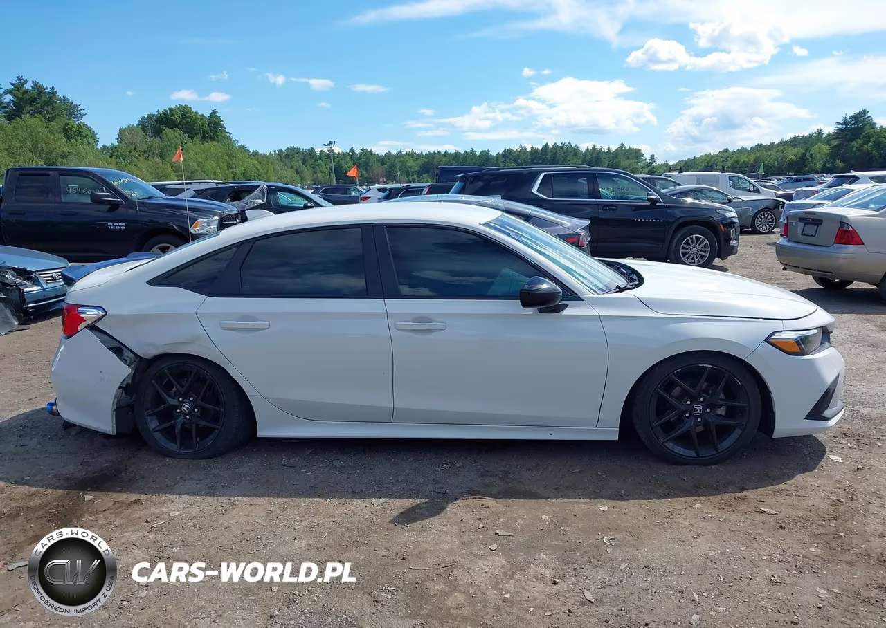 2024 Honda Civic Sport VIN:2HGFE2F55RH542313 - 13