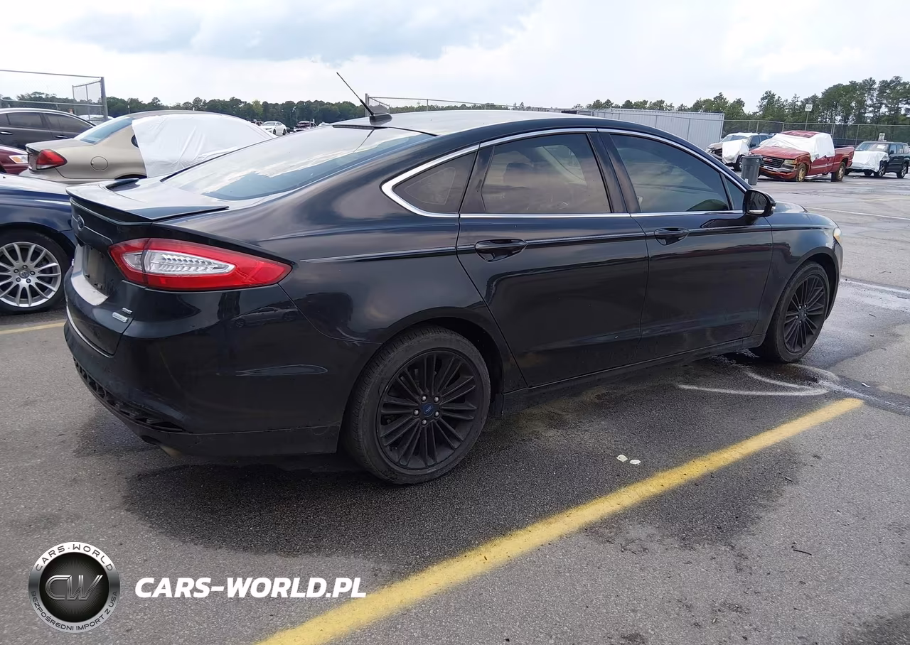 2015 Ford Fusion Se VIN:1FA6P0HD5F5101145 - 4