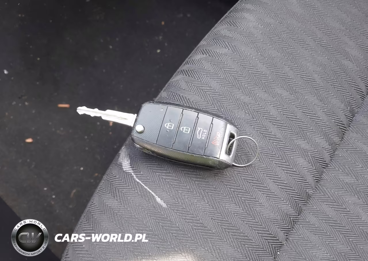 KIA FORTE VIN:KNAFK4A65G5589328 - 11