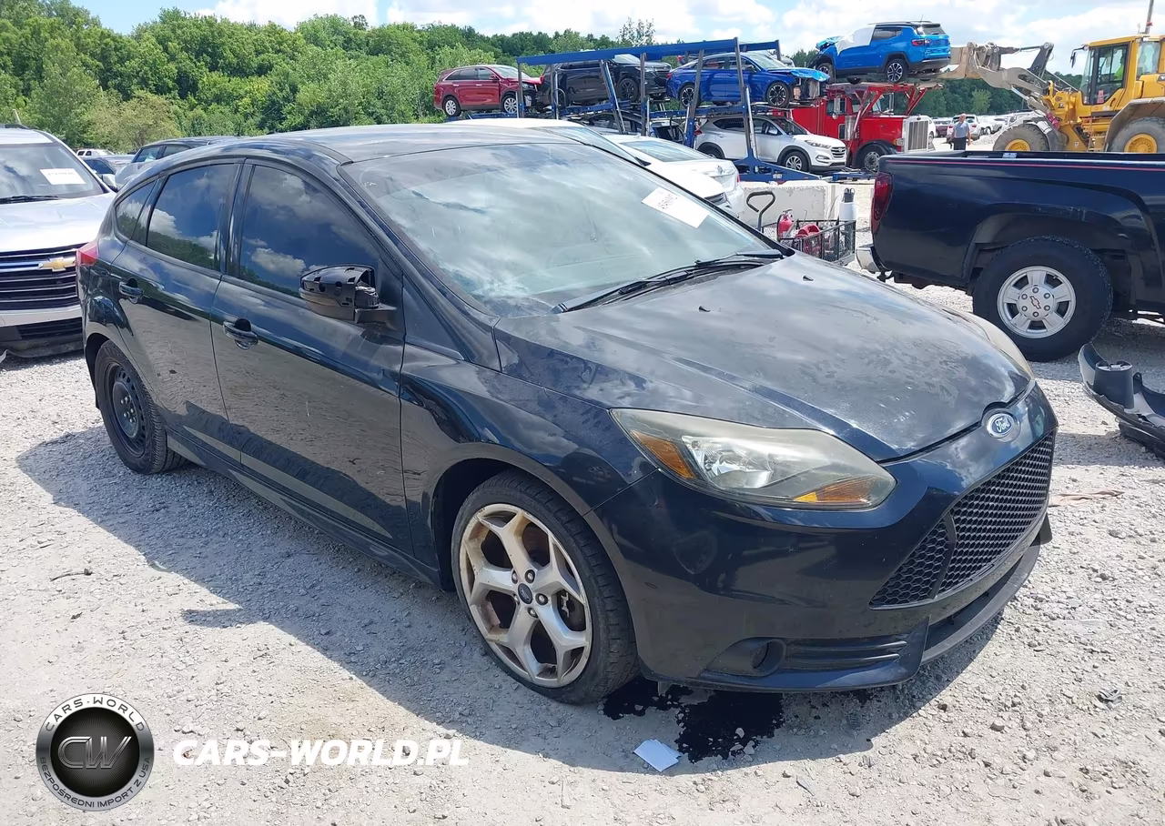 2013 Ford Focus St – zdjęcie 1 z 21