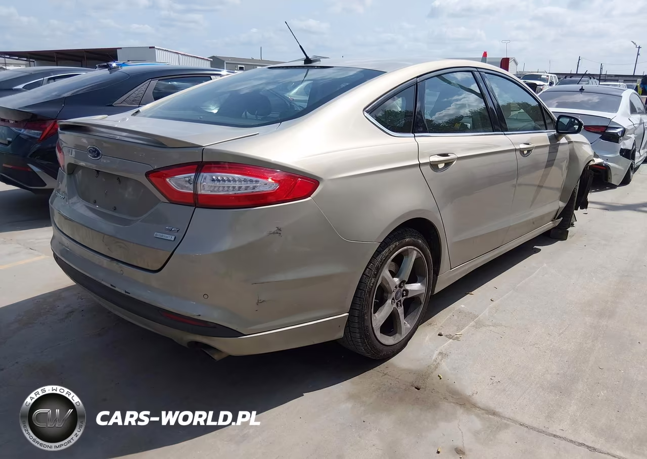 2015 Ford Fusion Se VIN:3FA6P0HD8FR234592 - 4