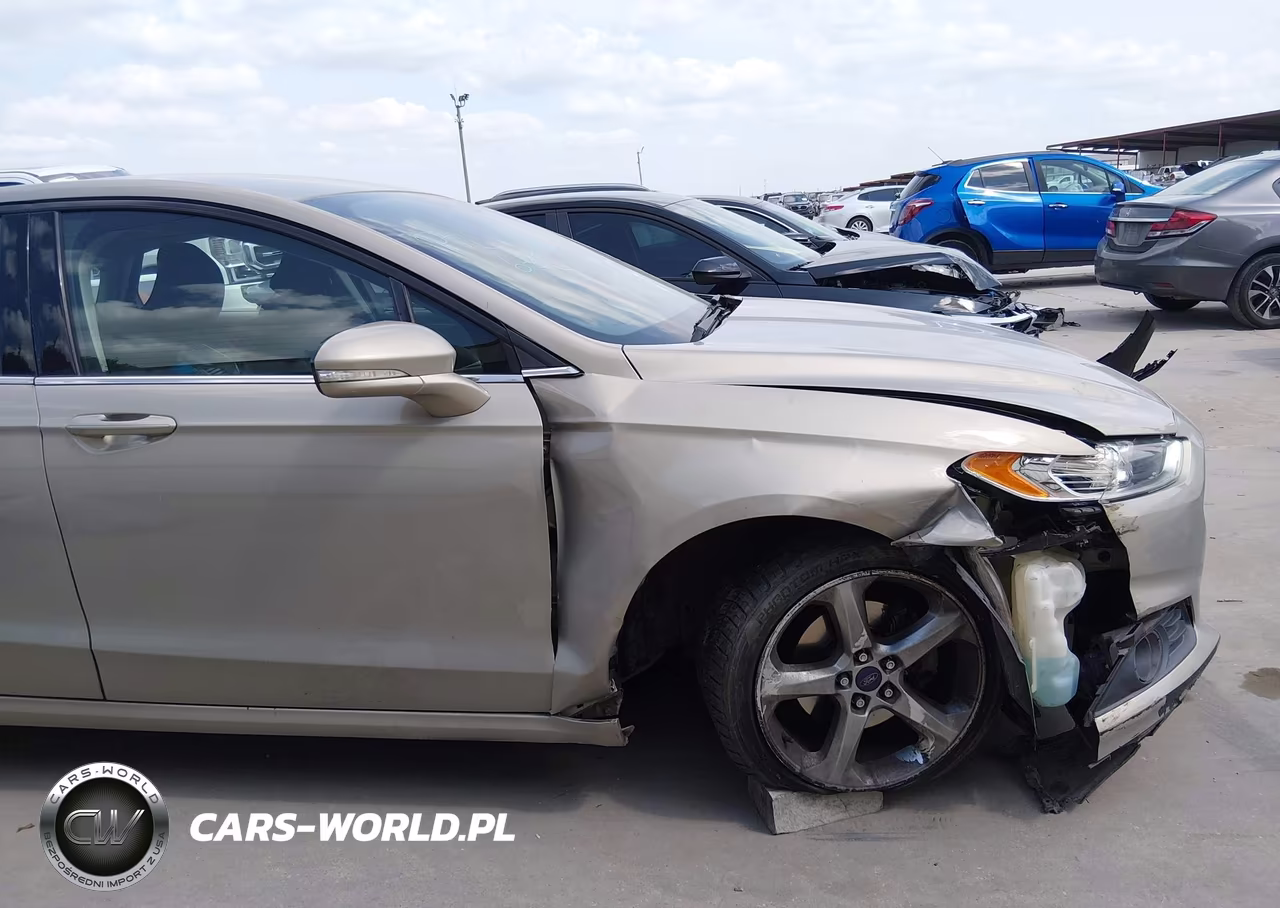 2015 Ford Fusion Se VIN:3FA6P0HD8FR234592 - 6