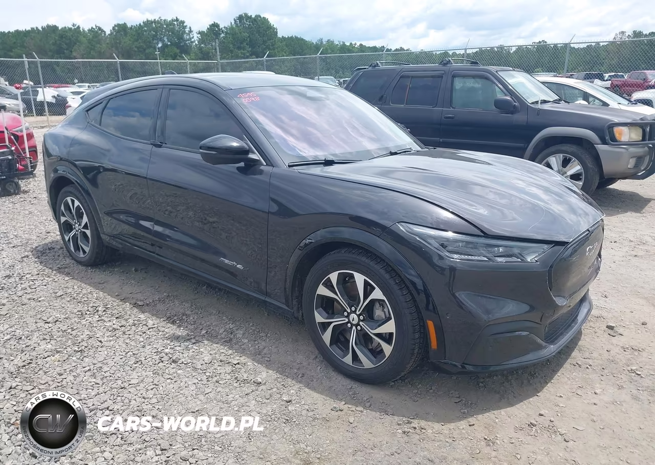 2022 Ford Mustang Mach-E Premium