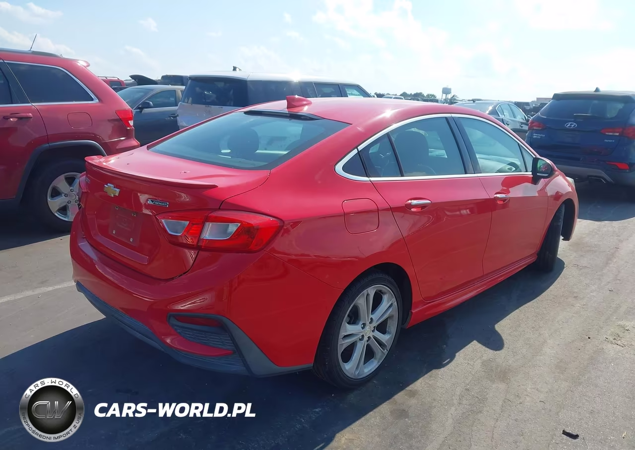 2016 Chevrolet Cruze Premier Auto VIN:1G1BG5SM8G7271979 - 4