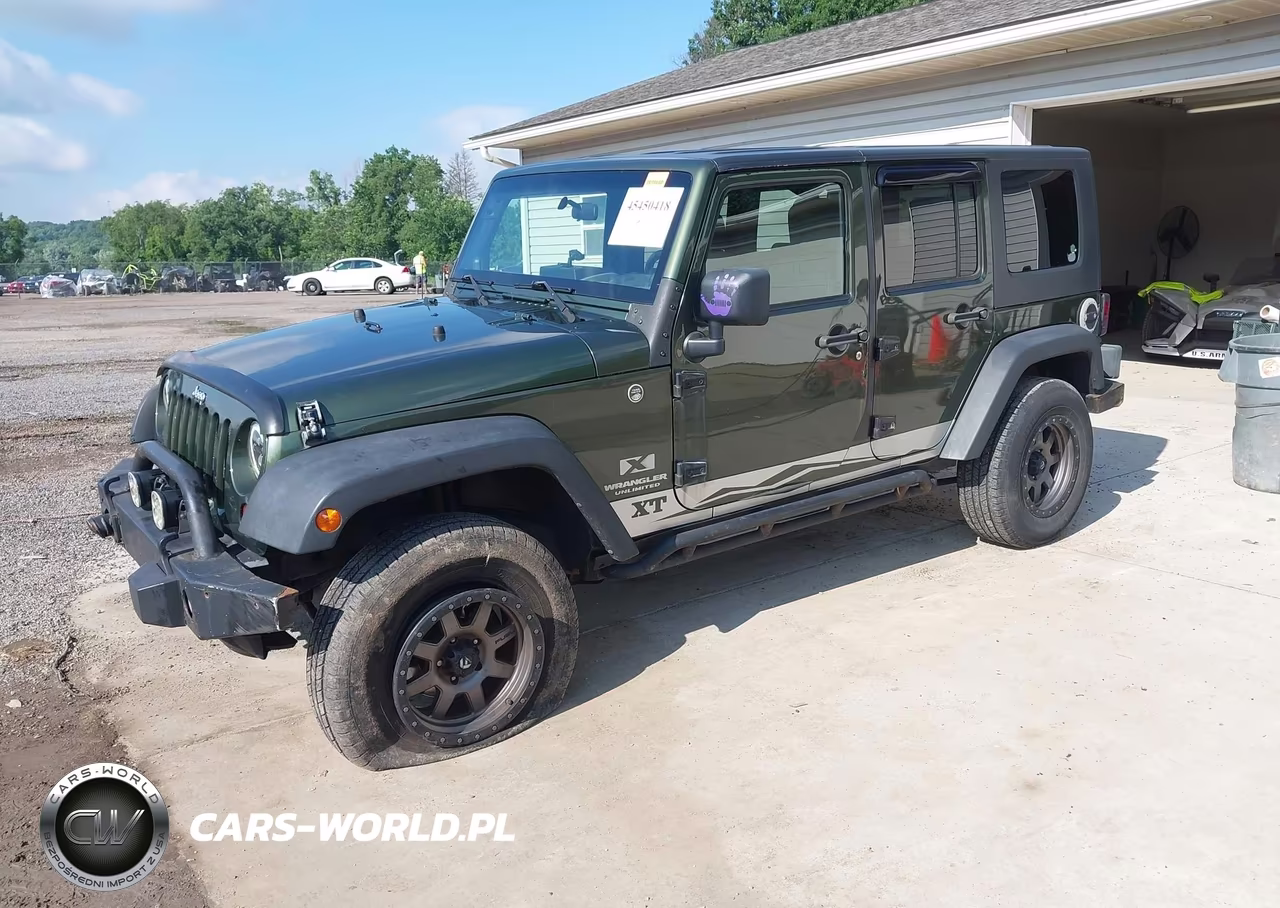 2009 Jeep Wrangler Unlimited X VIN:1J4GA39149L711196 - 2