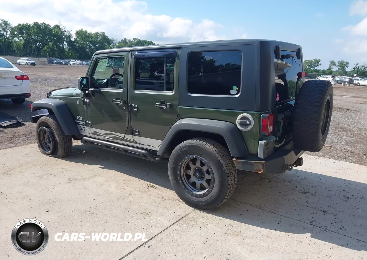 2009 Jeep Wrangler Unlimited X VIN:1J4GA39149L711196 - 3