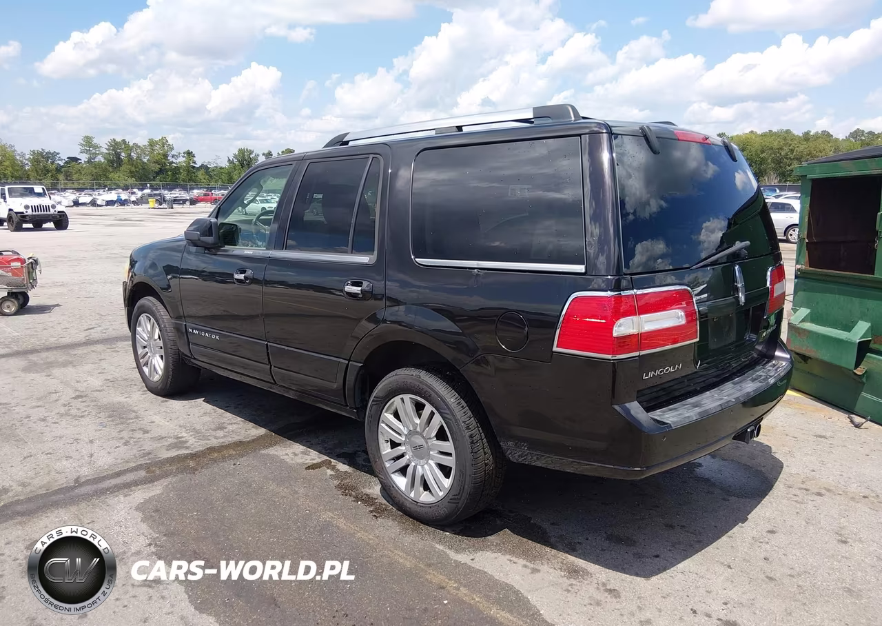 2013 Lincoln Navigator VIN:5LMJJ2H57DEL07079 - 3