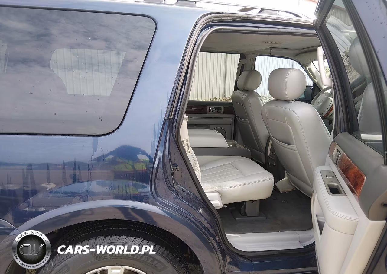 2004 Lincoln Navigator VIN:5LMFU27R94LJ10525 - 8