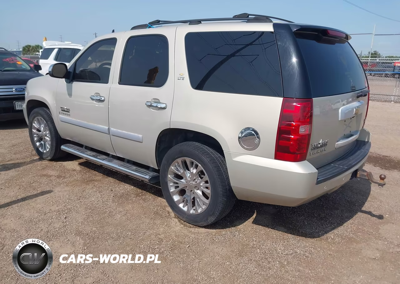 2007 Chevrolet Tahoe Ltz VIN:1GNFC13077R288373 - 3