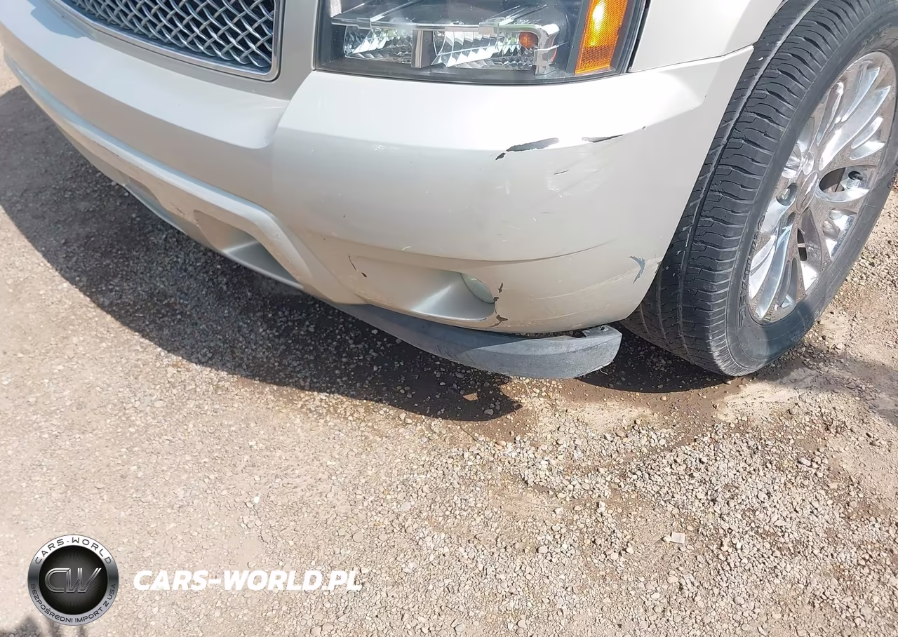 2007 Chevrolet Tahoe Ltz VIN:1GNFC13077R288373 - 6