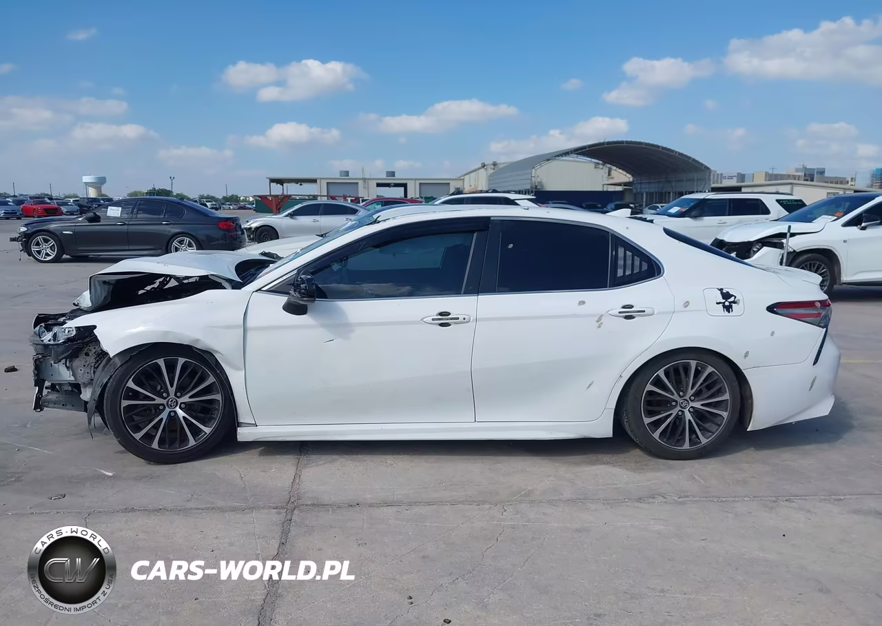 2019 Toyota Camry Se VIN:4T1B11HK7KU230708 - 14