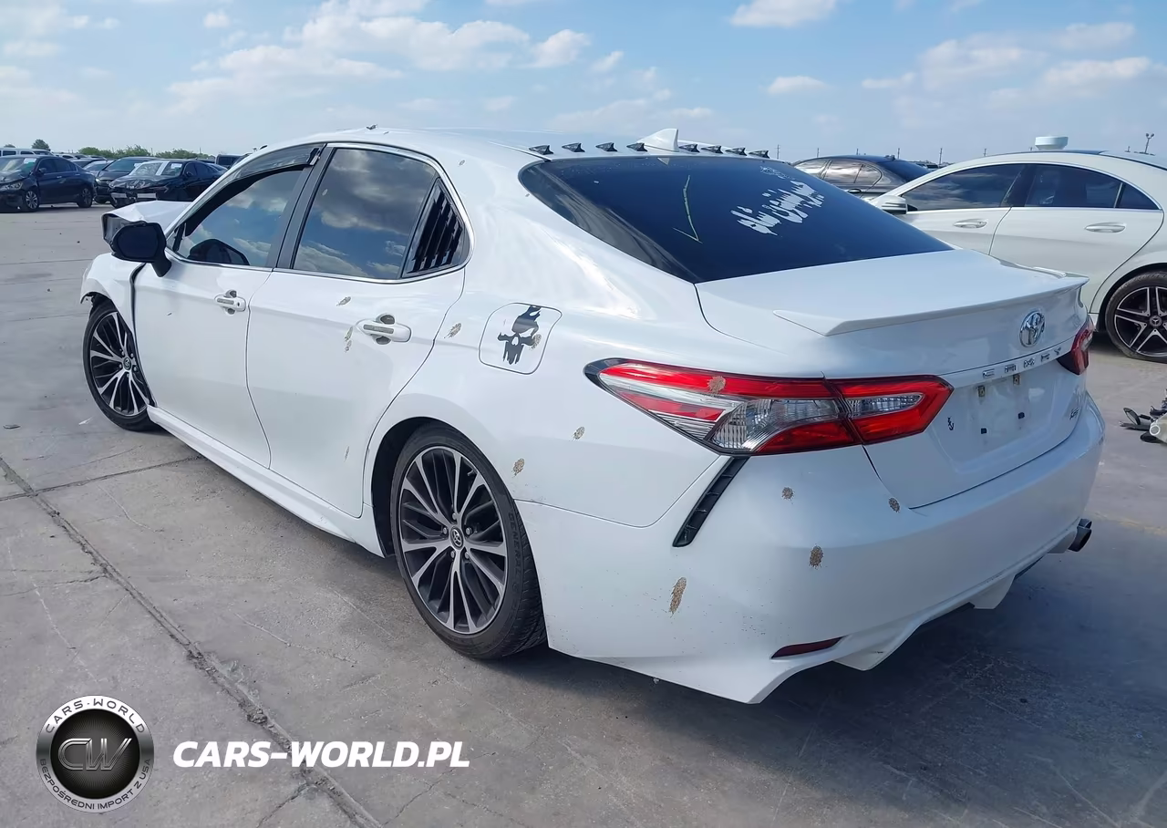 2019 Toyota Camry Se VIN:4T1B11HK7KU230708 - 3