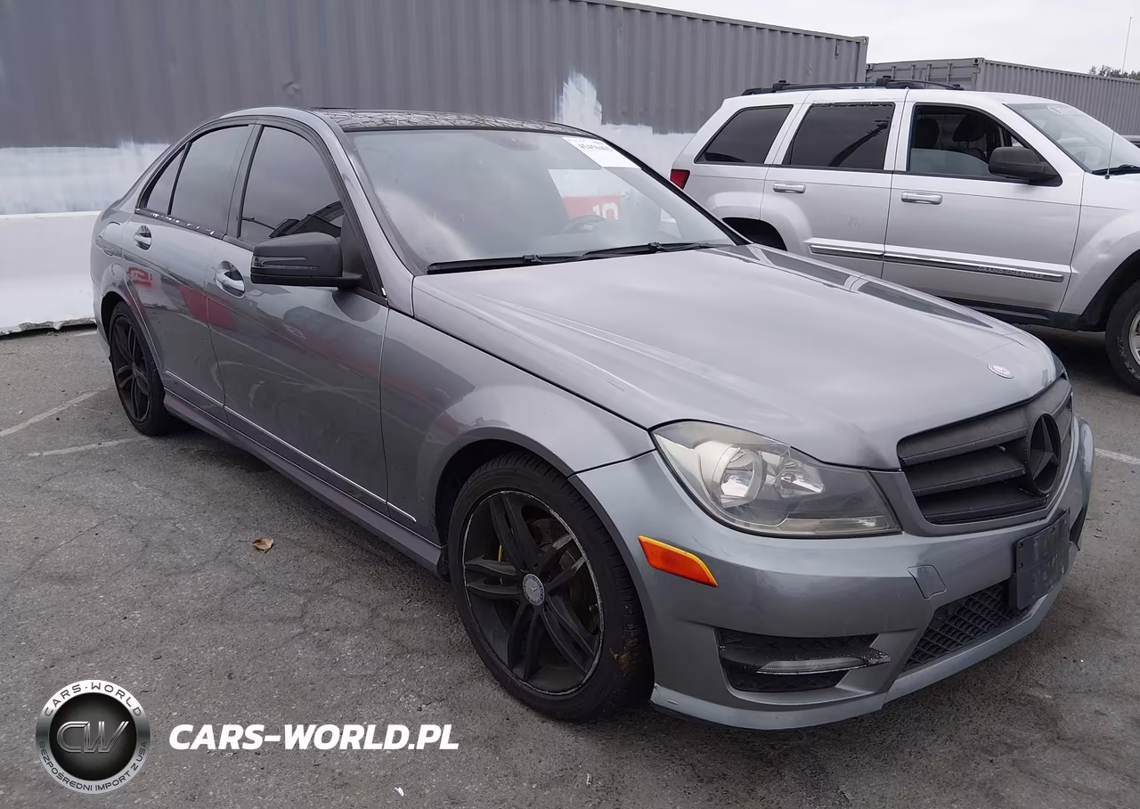 2012 Mercedes-Benz C 250 Sport