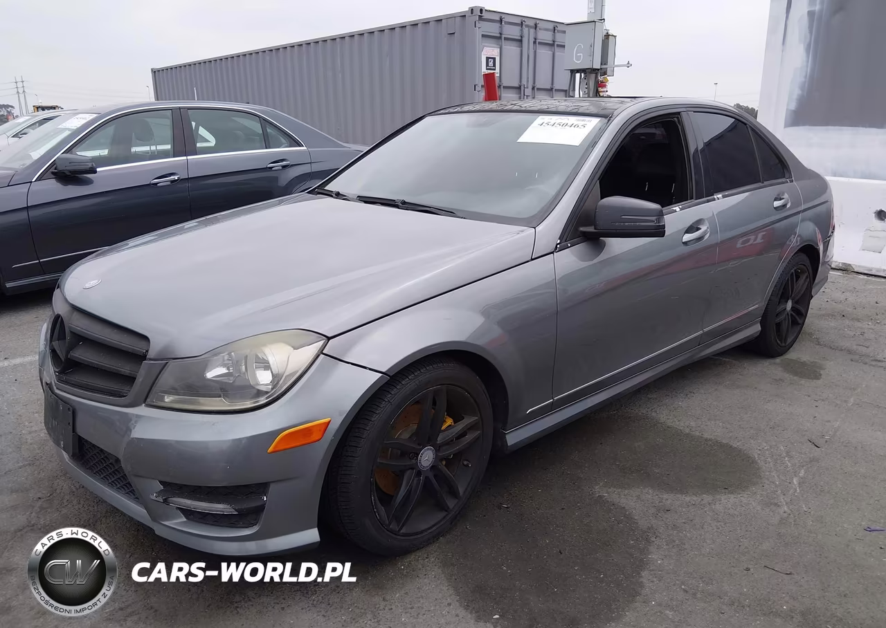 2012 Mercedes-Benz C 250 Sport VIN:WDDGF4HB3CR220099 - 2