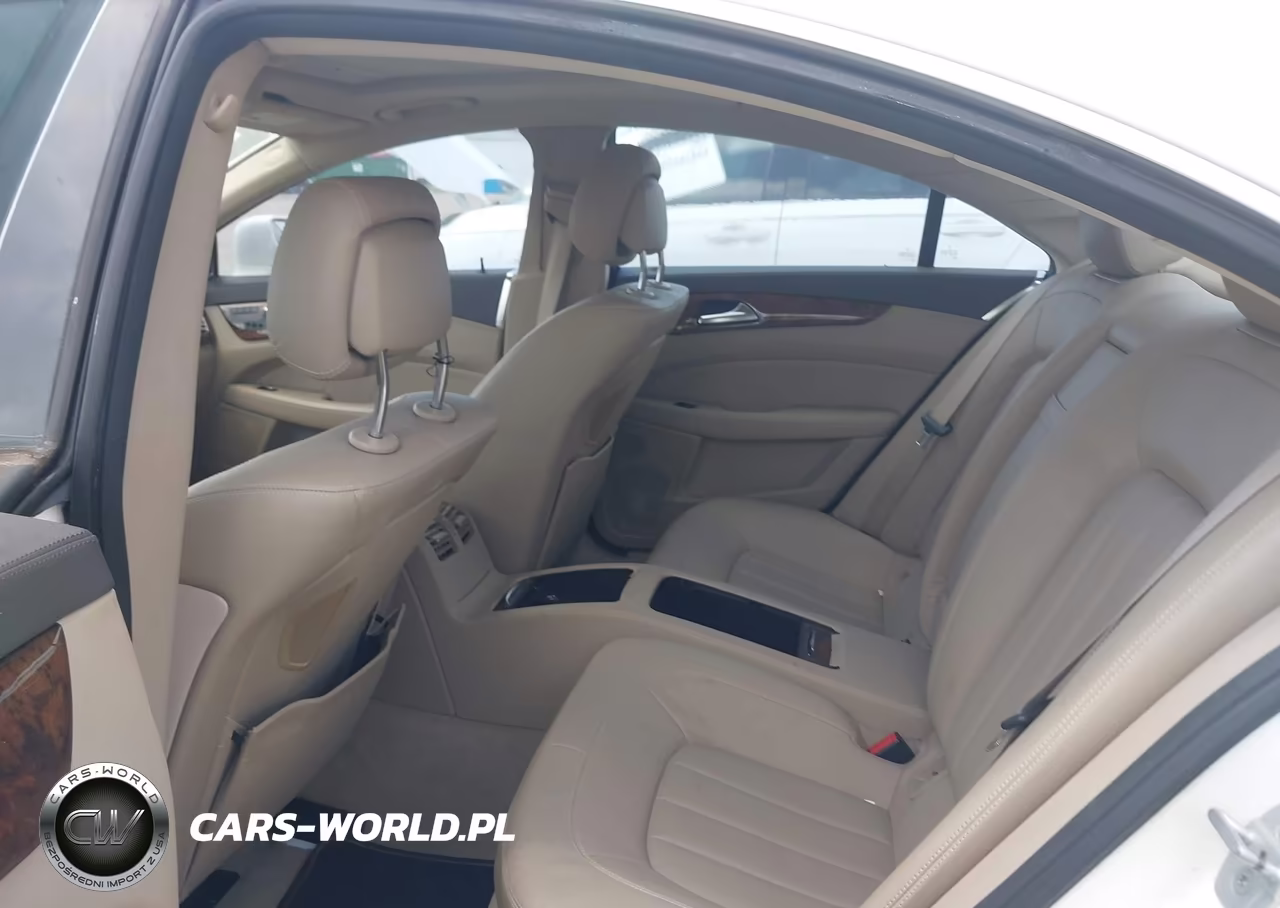 2012 Mercedes-Benz Cls 550 VIN:WDDLJ7DBXCA039164 - 8