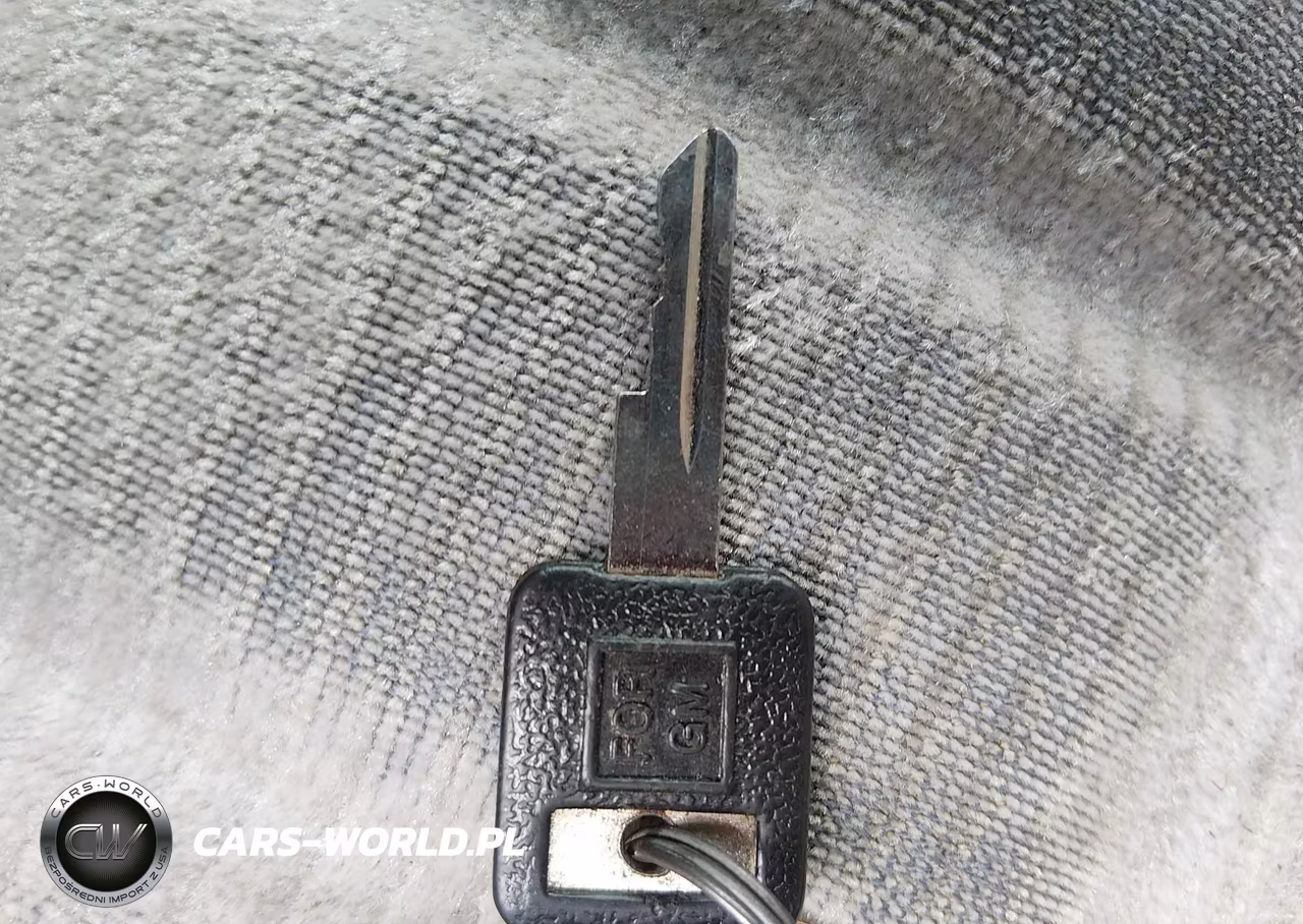 1992 Chevrolet Gmt-400 K1500 VIN:1GCEK14H7NZ159025 - 11