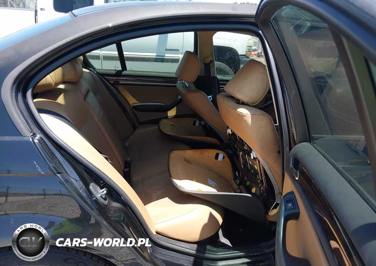 2005 BMW 325I VIN:WBAEV33475KL64917 - 8