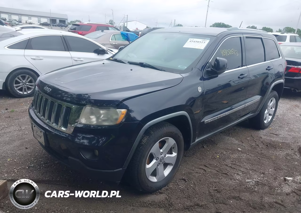 2011 Jeep Grand Cherokee Laredo VIN:1J4RR4GT1BC674142 - 2