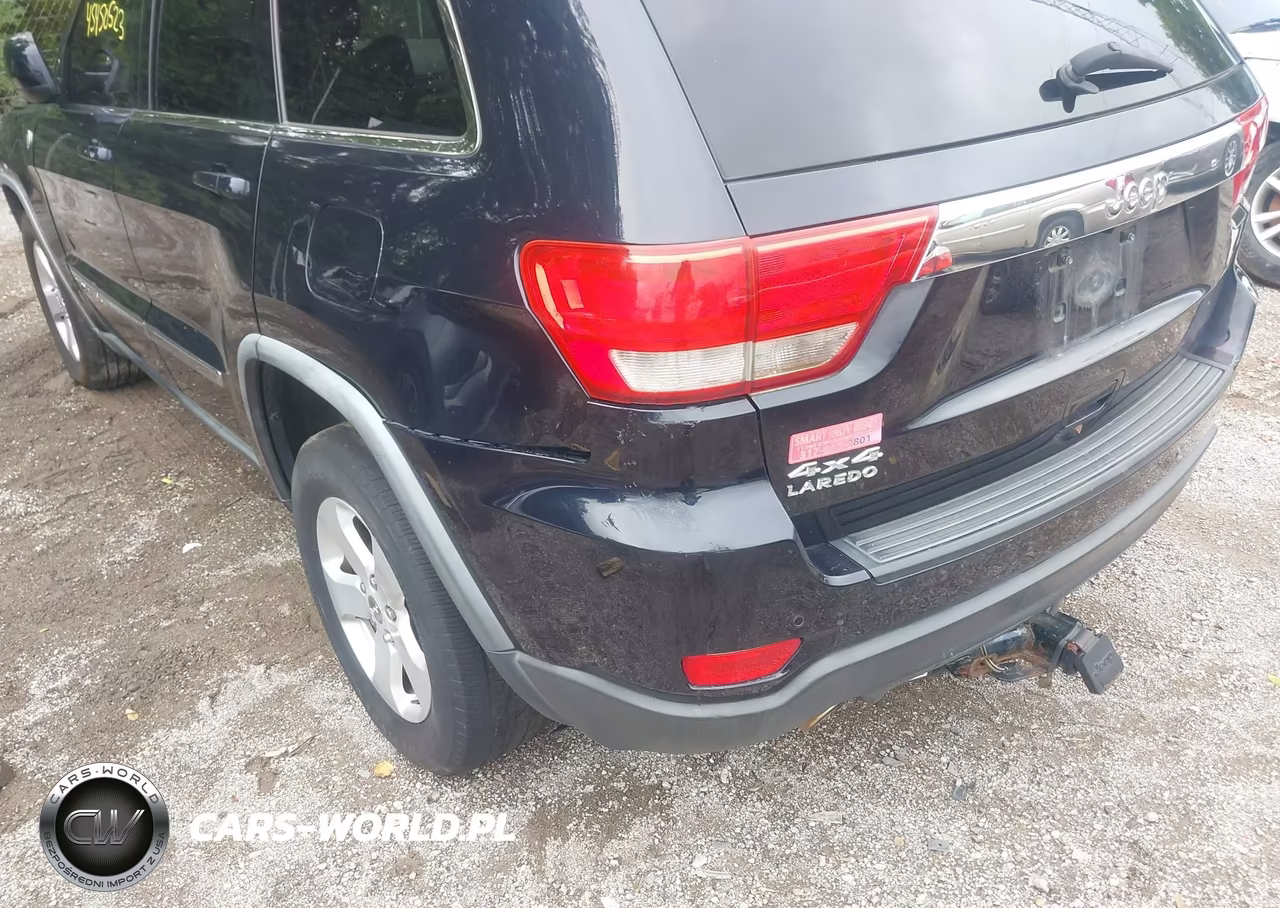 2011 Jeep Grand Cherokee Laredo VIN:1J4RR4GT1BC674142 - 6