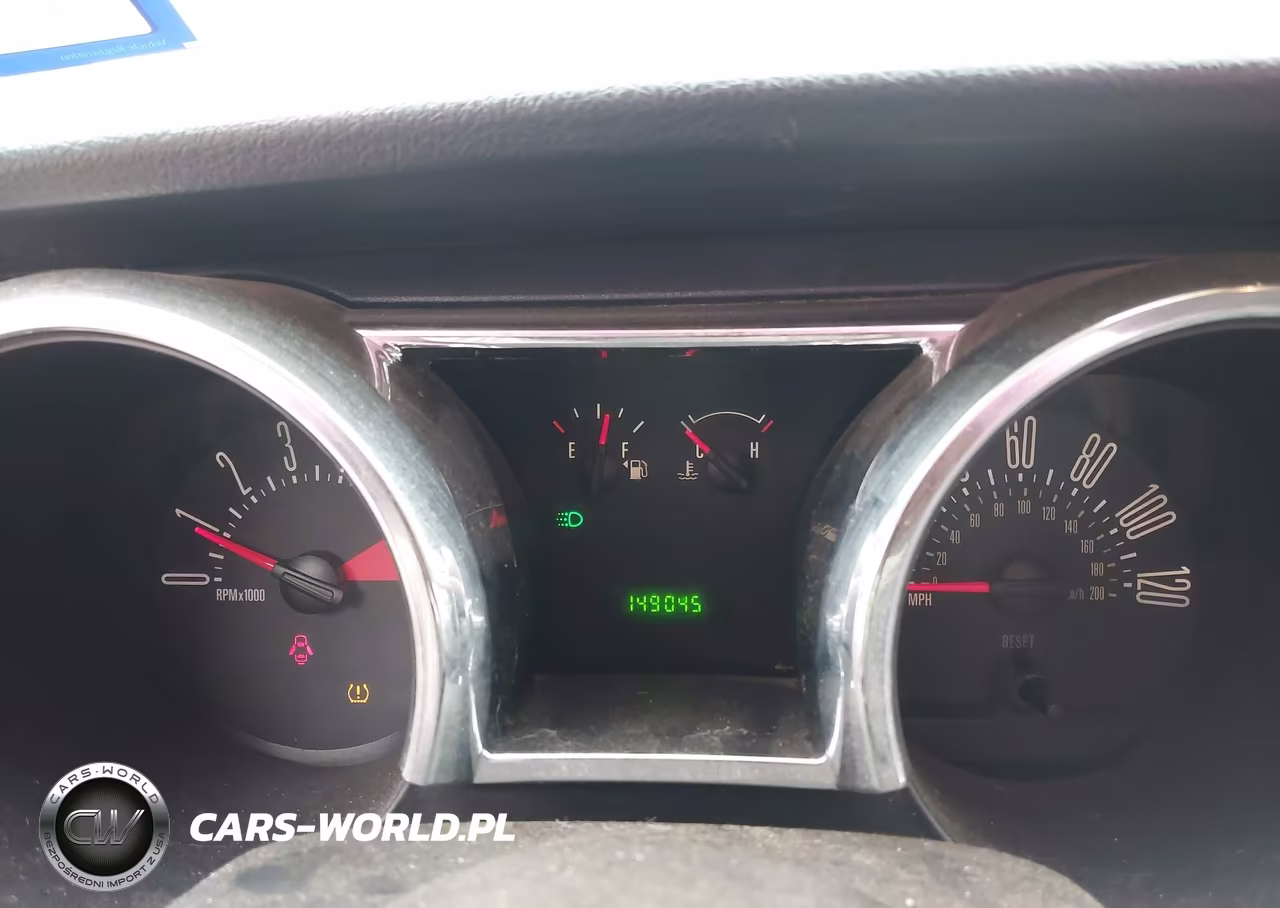 2008 Ford Mustang V6 Deluxe VIN:1ZVHT80N585169527 - 7