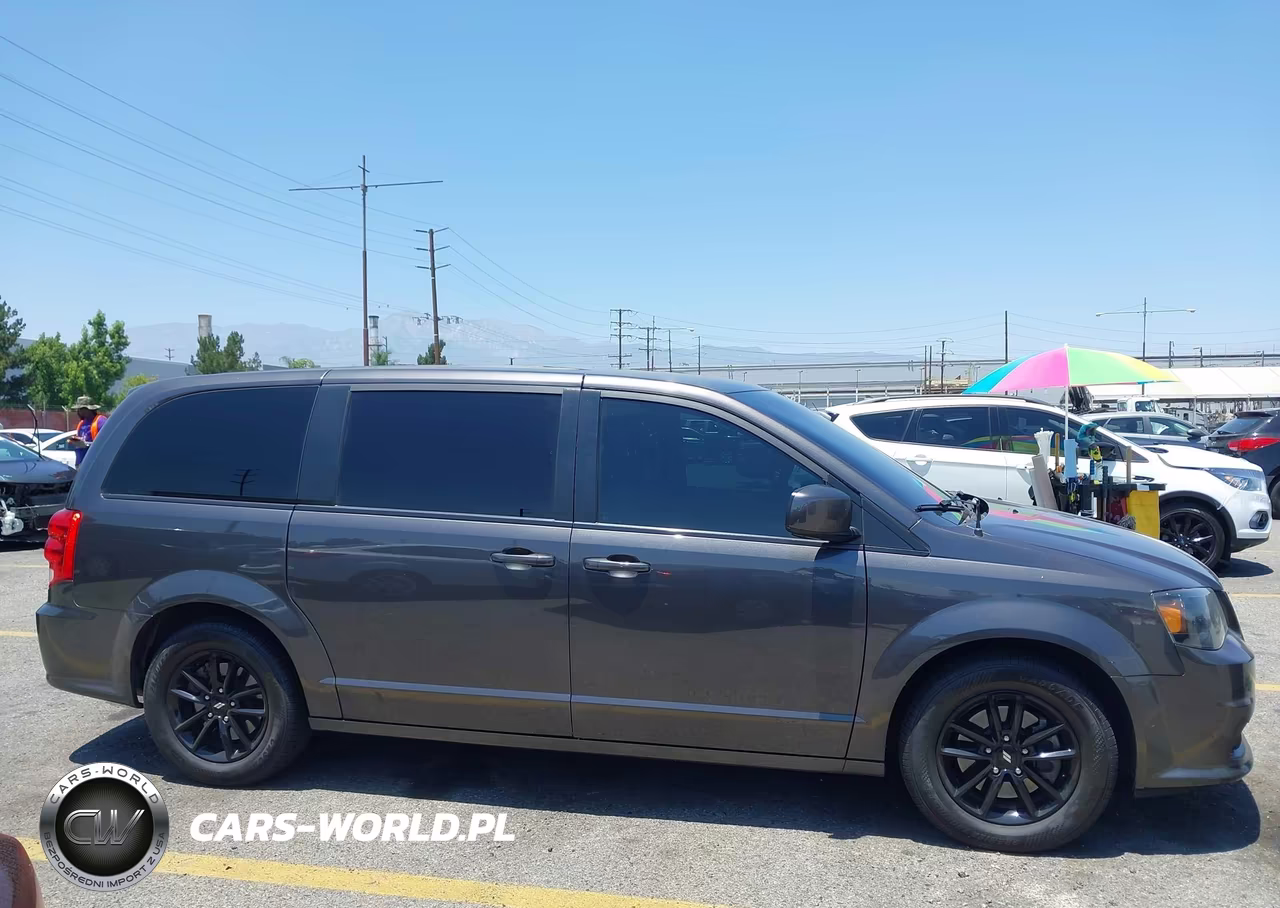 2019 Dodge Grand Caravan Gt VIN:2C4RDGEG1KR688402 - 14