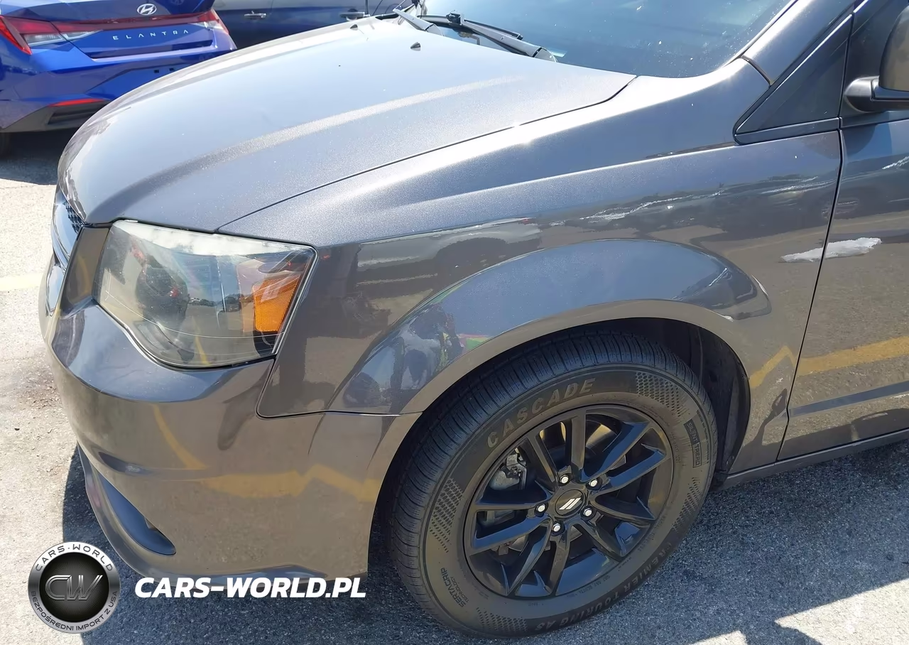 2019 Dodge Grand Caravan Gt VIN:2C4RDGEG1KR688402 - 18