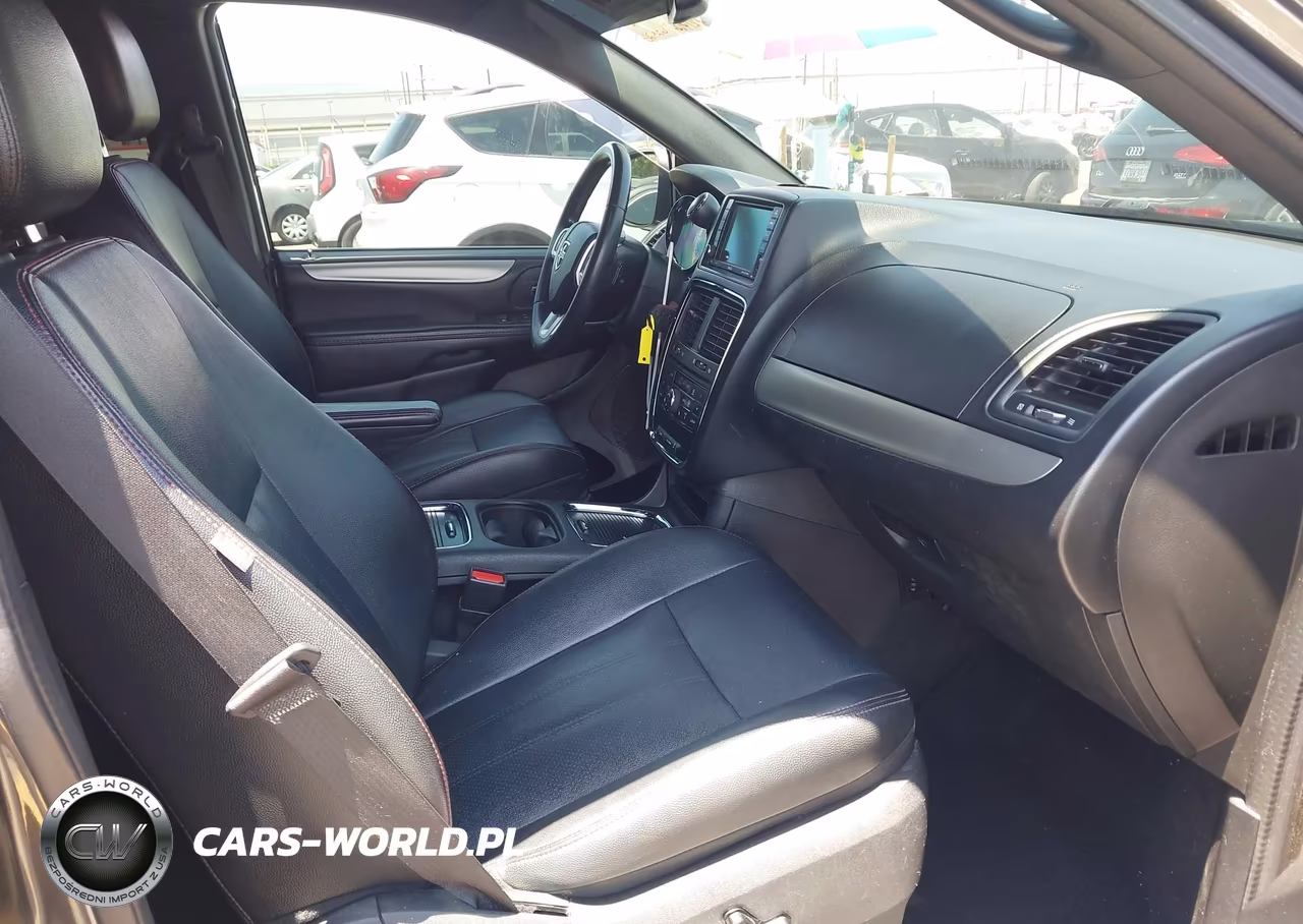 2019 Dodge Grand Caravan Gt VIN:2C4RDGEG1KR688402 - 5