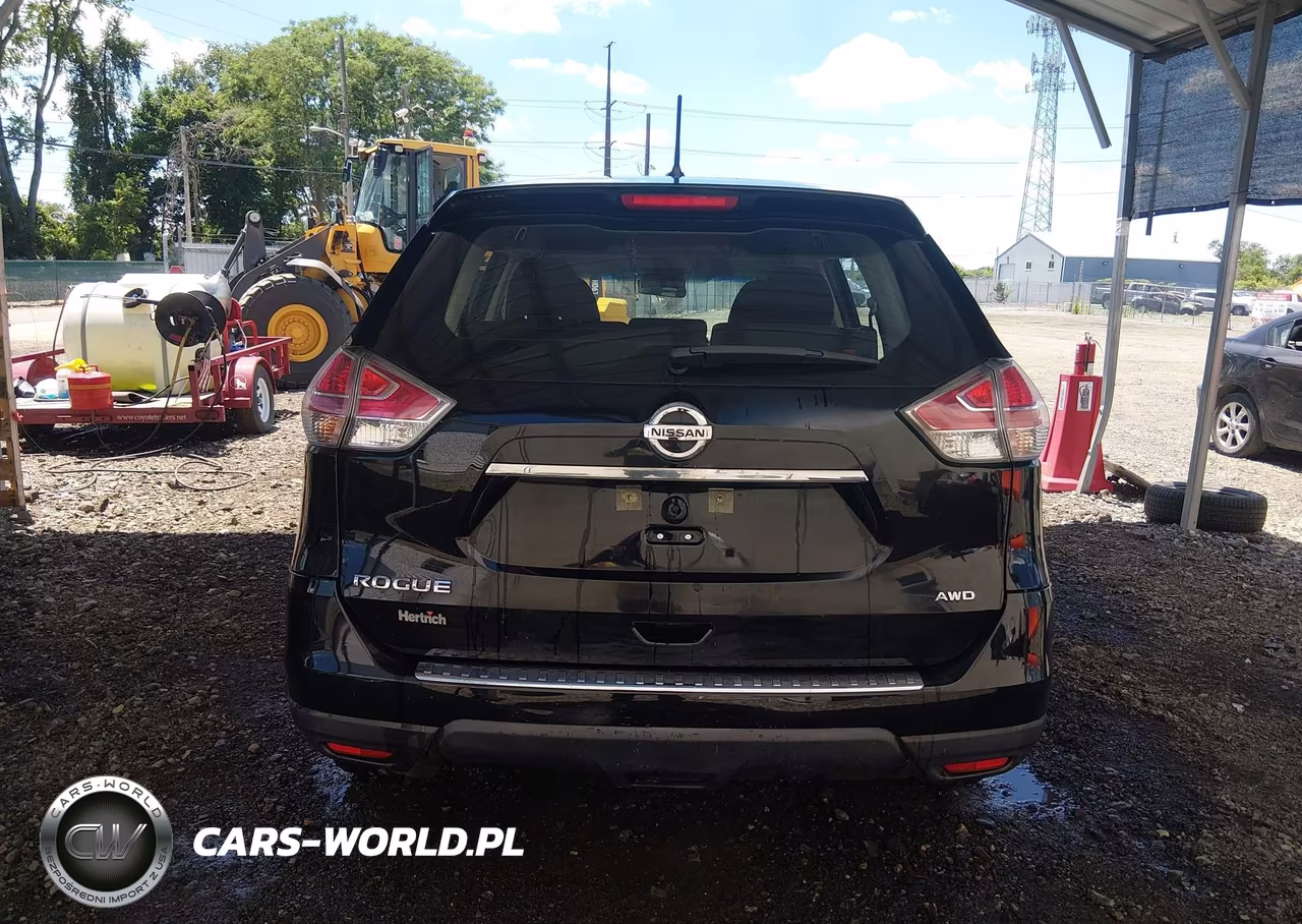 2015 Nissan Rogue S VIN:KNMAT2MV1FP537635 - 17