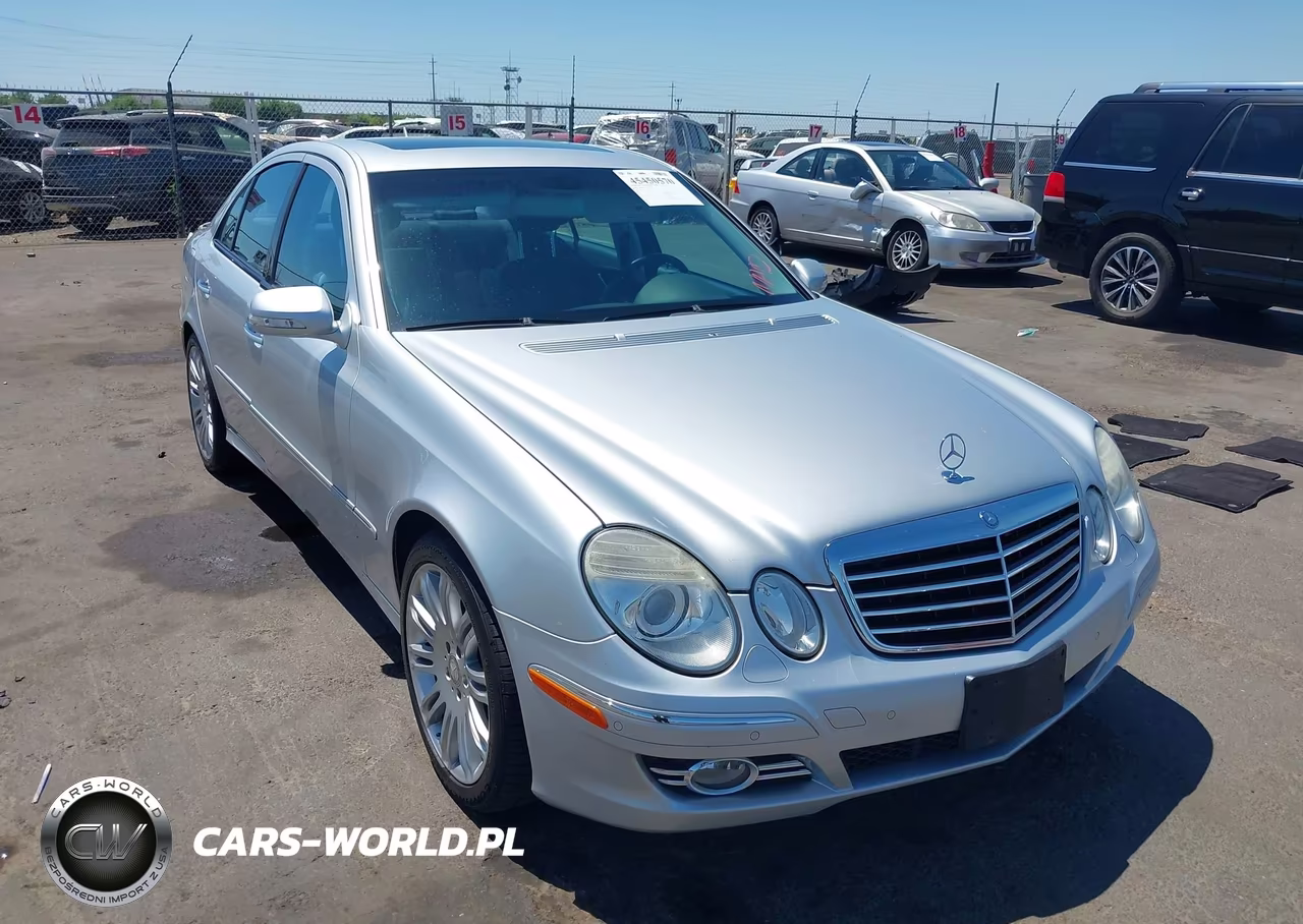 2008 Mercedes-Benz E 550 – zdjęcie 1 z 15
