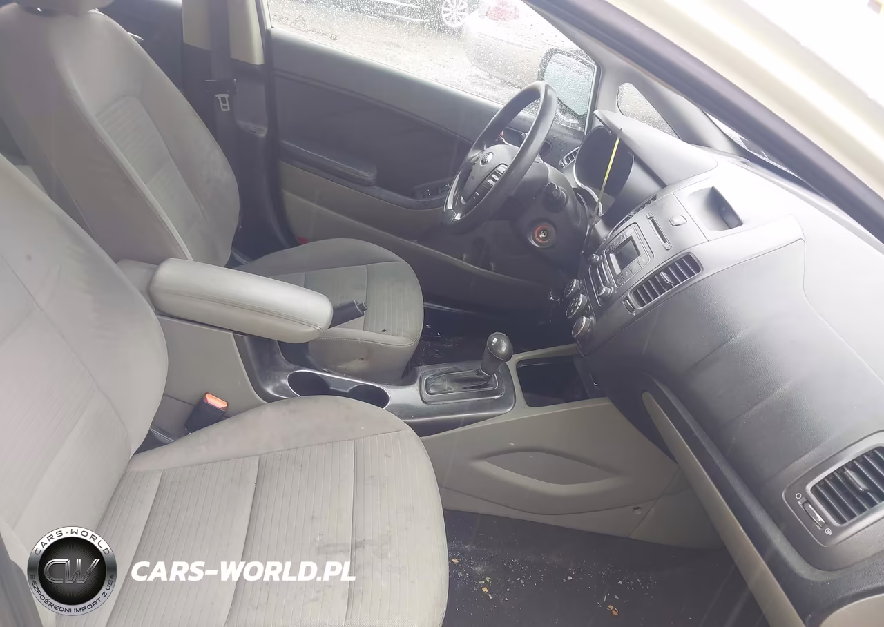 2015 Kia Forte Lx VIN:KNAFX4A66F5271279 - 5