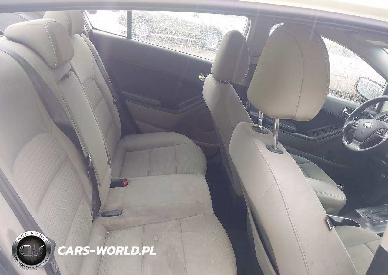 2015 Kia Forte Lx VIN:KNAFX4A66F5271279 - 8