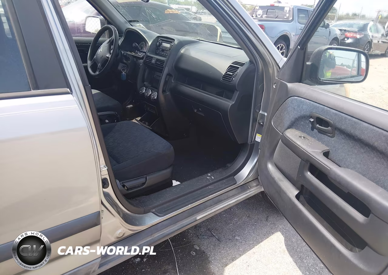 2005 Honda Cr-V Lx VIN:JHLRD68555C020770 - 5